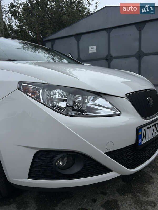 Хетчбек SEAT Ibiza 2010 в Івано-Франківську