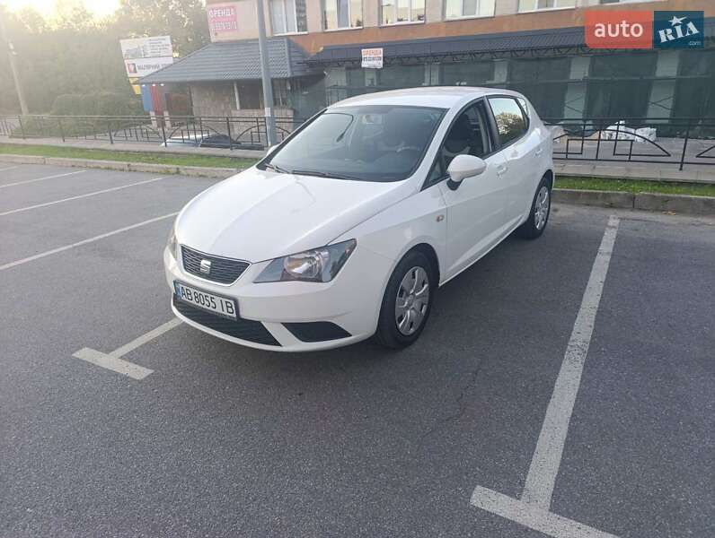 Хэтчбек SEAT Ibiza 2015 в Виннице