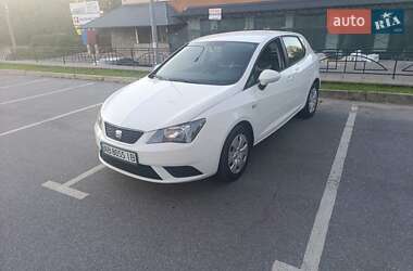 Хэтчбек SEAT Ibiza 2015 в 