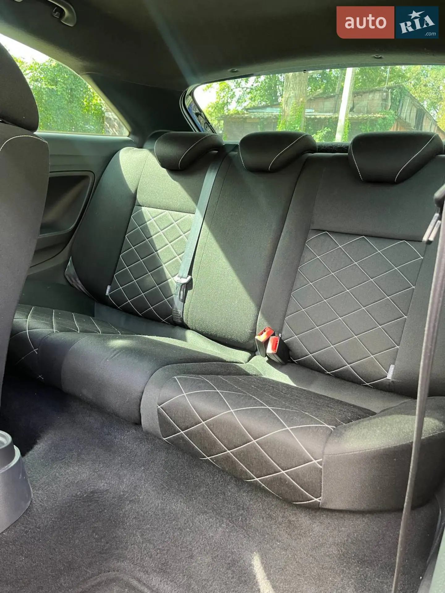 2010 SEAT Ibiza - мініатюра 10