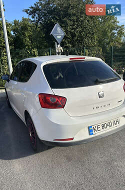 Хэтчбек SEAT Ibiza 2011 в Днепре