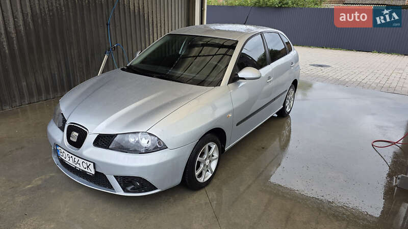 Хетчбек SEAT Ibiza 2009 в Мукачевому фото 2 Хетчбек SEAT Ibiza 2009 в Мукачевому