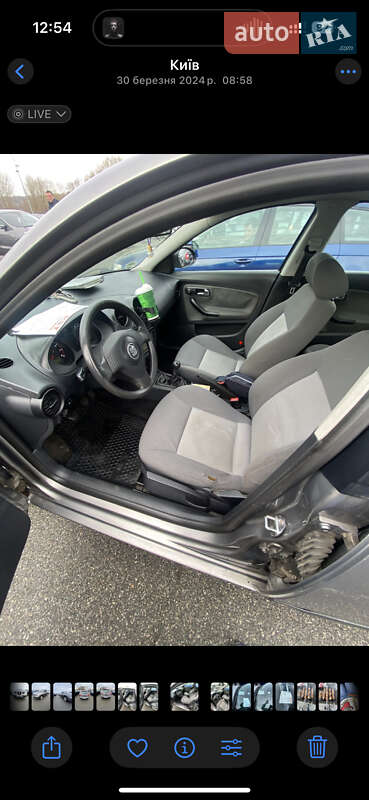 Хэтчбек SEAT Ibiza 2004 в Киеве фото 2 Хэтчбек SEAT Ibiza 2004 в Киеве
