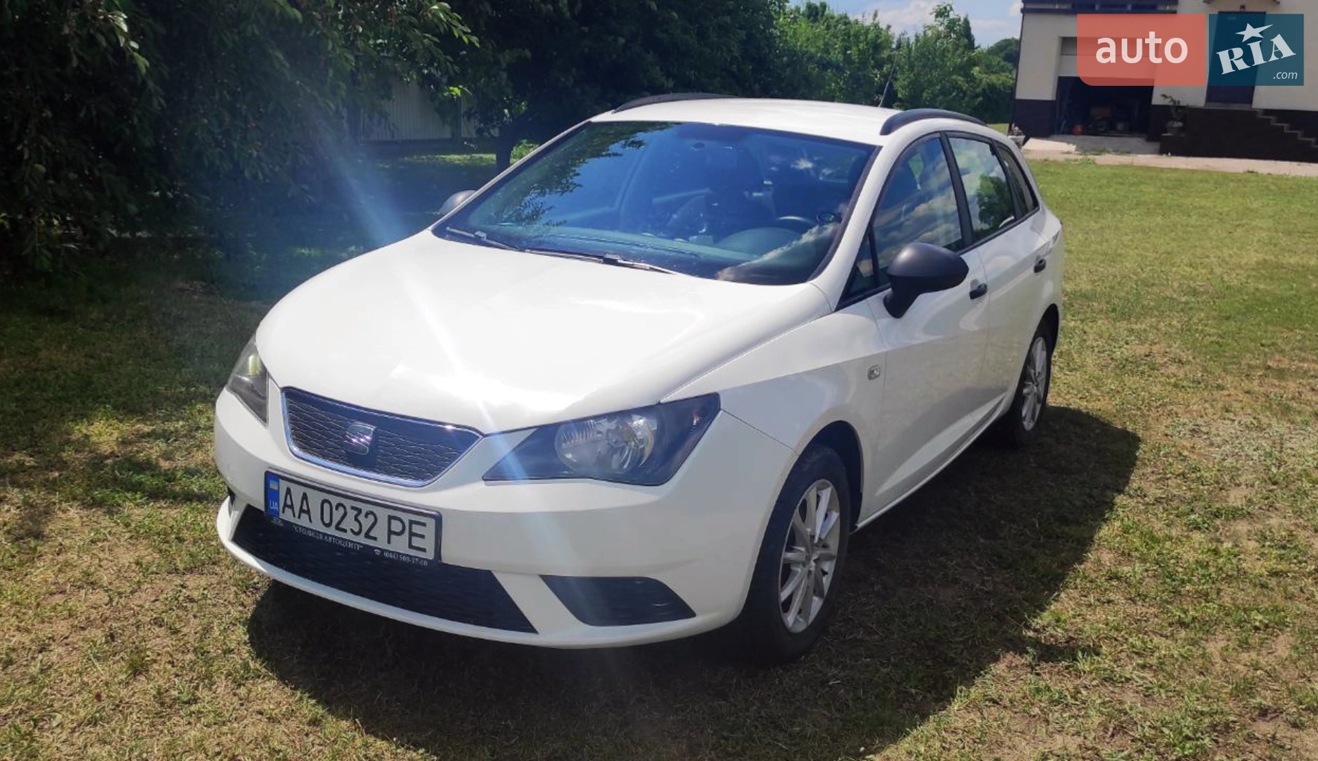 2012 SEAT Ibiza - мініатюра 2