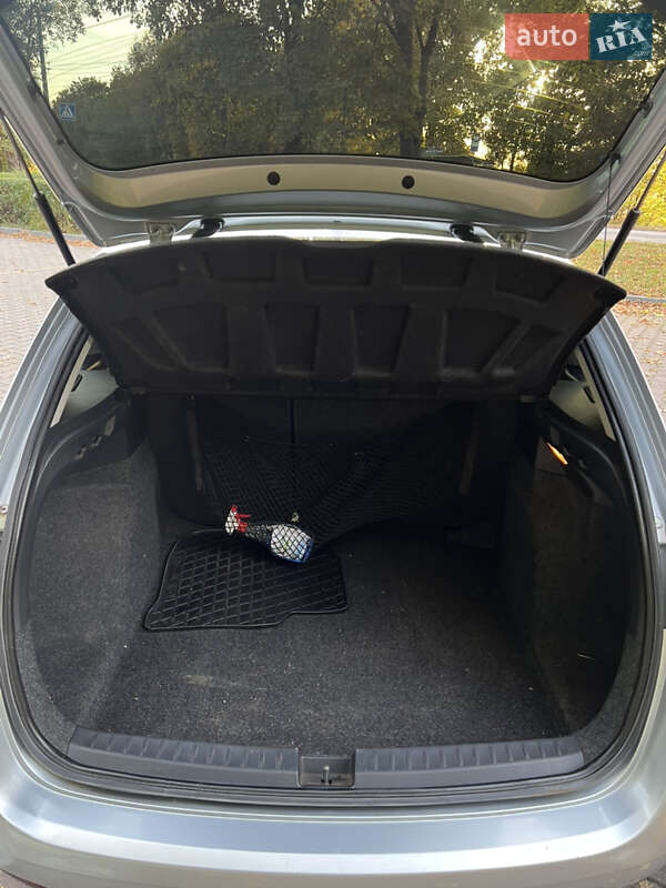 Хэтчбек SEAT Ibiza 2011 в Миргороде фото 8 Хэтчбек SEAT Ibiza 2011 в Миргороде