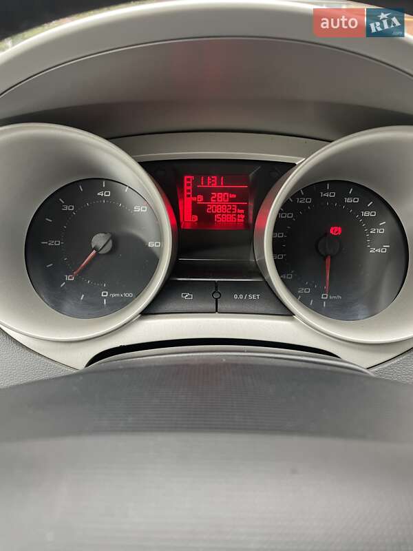 Універсал SEAT Ibiza 2011 в Чернігові фото 14 Універсал SEAT Ibiza 2011 в Чернігові