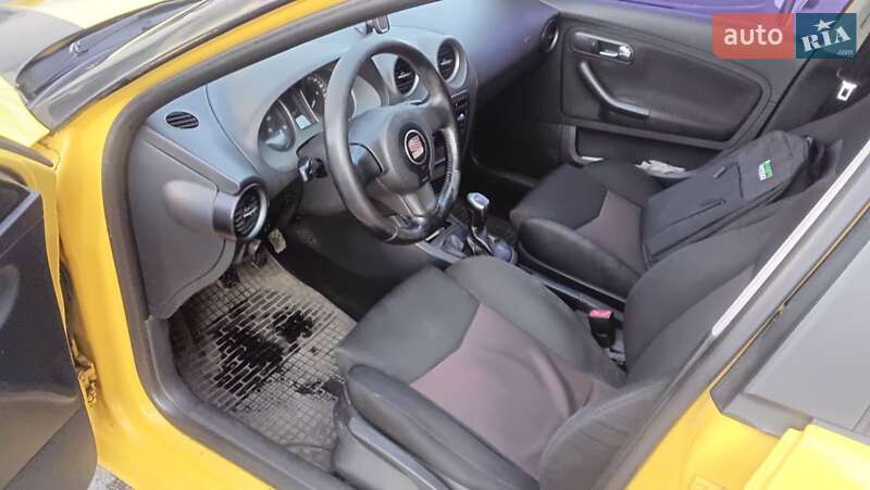 Хэтчбек SEAT Ibiza 2008 в Киеве фото 5 Хэтчбек SEAT Ibiza 2008 в Киеве