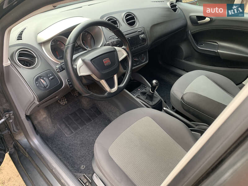 Универсал SEAT Ibiza 2010 в Измаиле фото 22 Универсал SEAT Ibiza 2010 в Измаиле