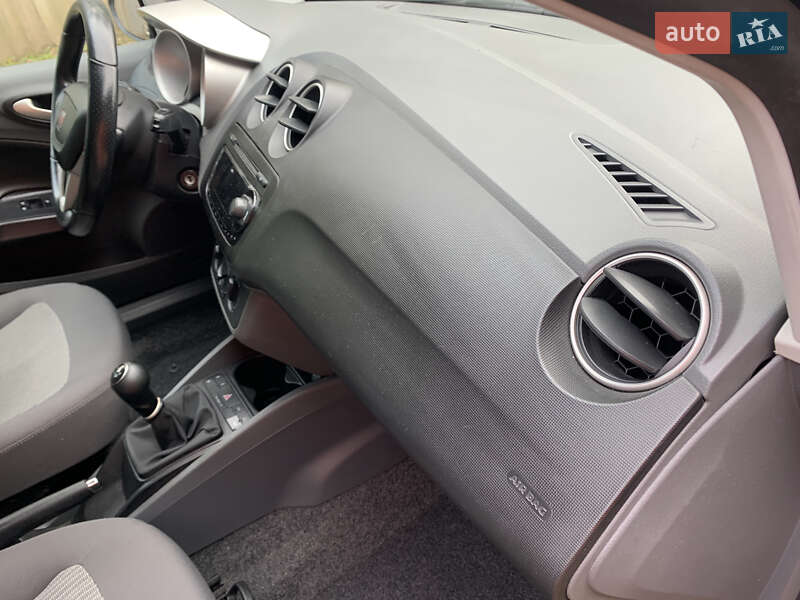 Универсал SEAT Ibiza 2010 в Измаиле фото 26 Универсал SEAT Ibiza 2010 в Измаиле