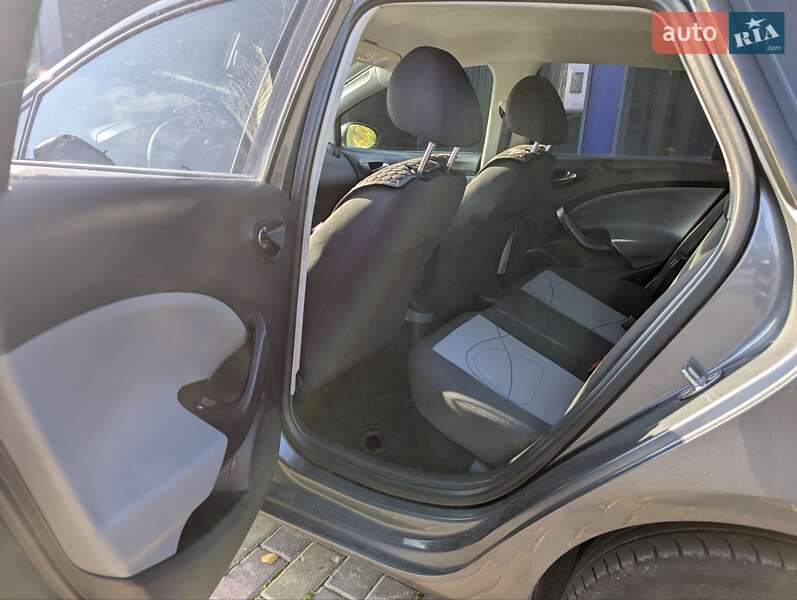 Универсал SEAT Ibiza 2015 в Харькове фото 2 Универсал SEAT Ibiza 2015 в Харькове