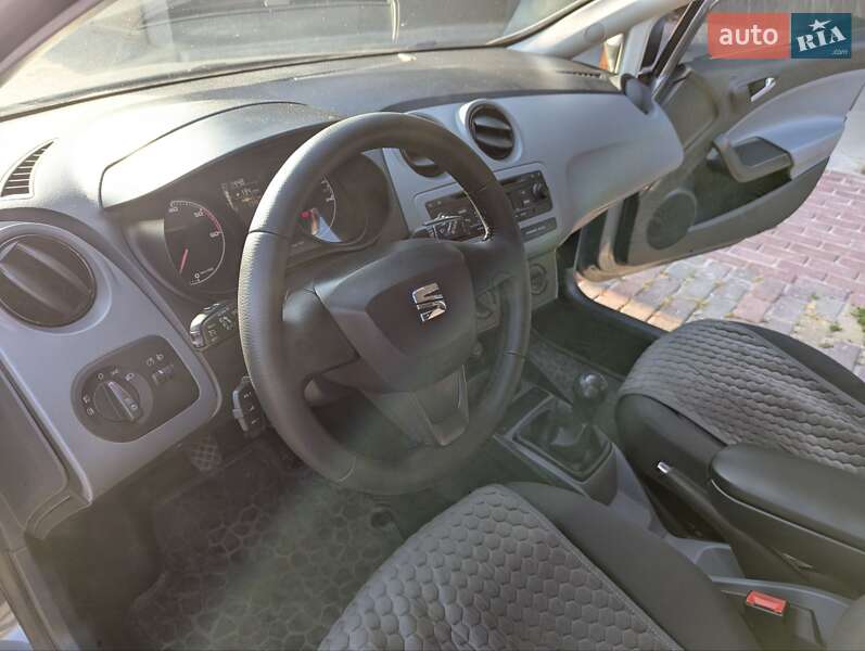 Универсал SEAT Ibiza 2015 в Харькове фото 17 Универсал SEAT Ibiza 2015 в Харькове