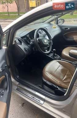 Універсал SEAT Ibiza 2012 в  фото 4 Універсал SEAT Ibiza 2012 в
