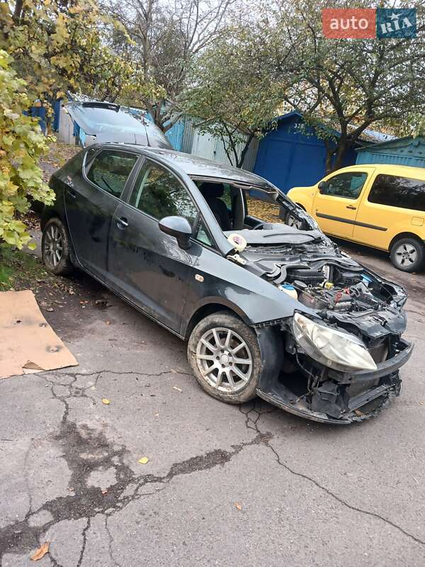 Хэтчбек SEAT Ibiza 2008 в Виннице