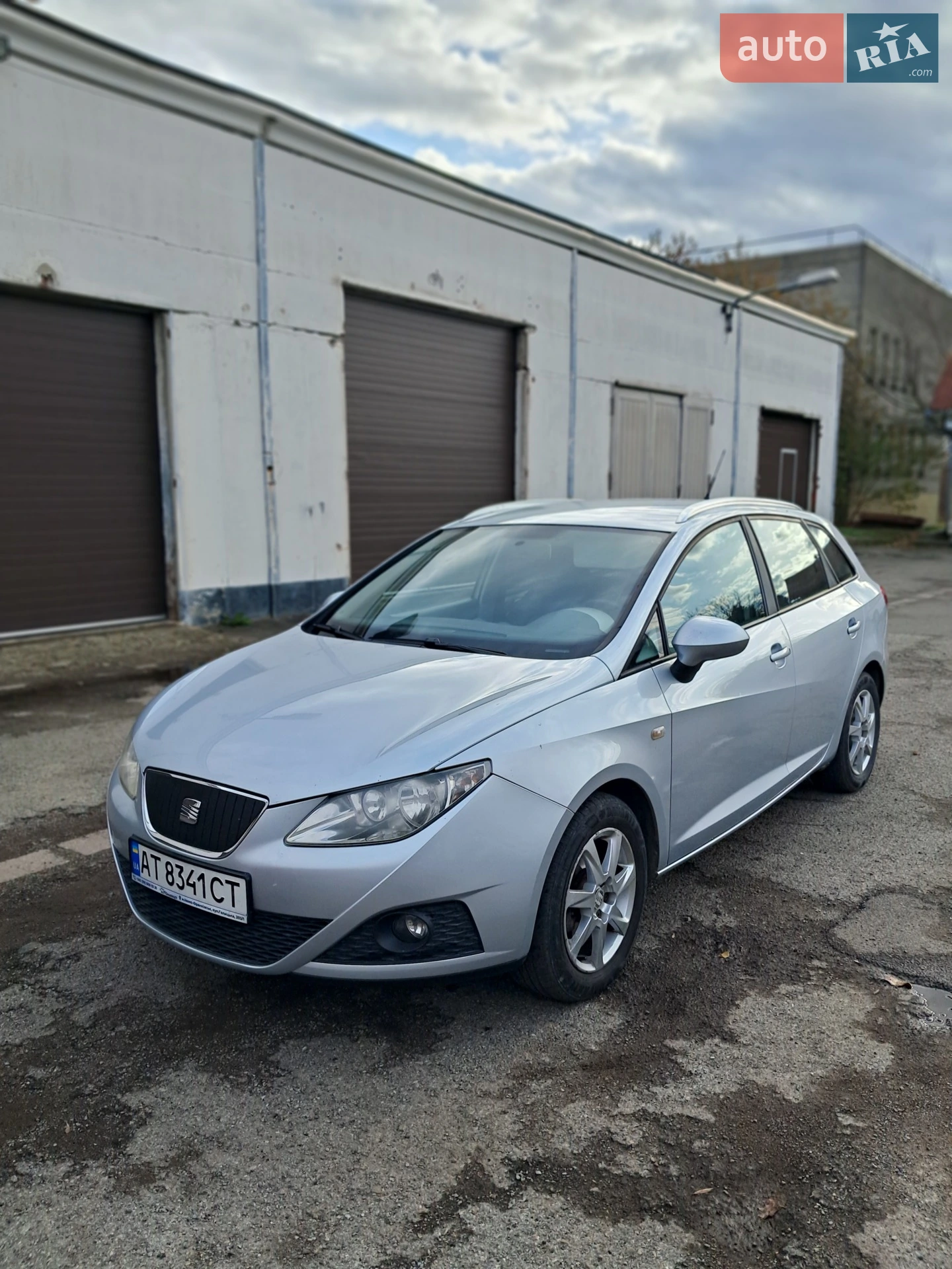 2011 SEAT Ibiza - мініатюра 3