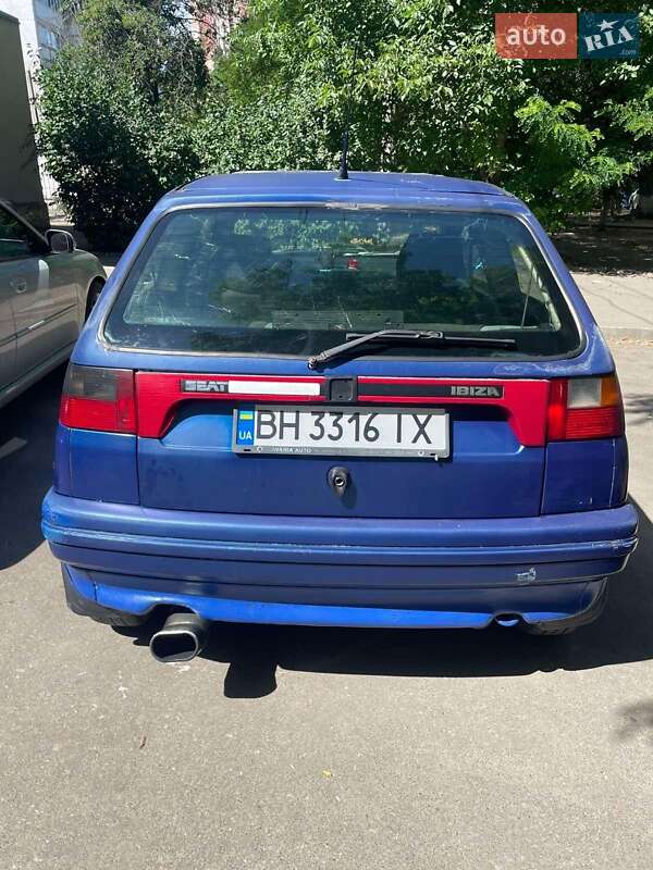 Хэтчбек SEAT Ibiza 1995 в Одессе фото Хэтчбек SEAT Ibiza 1995 в Одессе