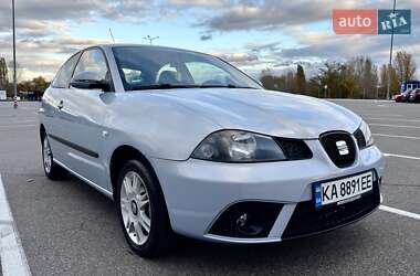 Хетчбек SEAT Ibiza 2004 в Києві