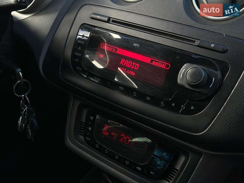Хэтчбек SEAT Ibiza 2011 в Одессе фото 21 Хэтчбек SEAT Ibiza 2011 в Одессе