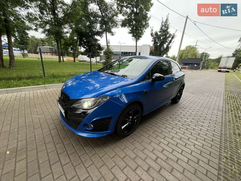 Хэтчбек SEAT Ibiza 2012 в Львове фото 8 Хэтчбек SEAT Ibiza 2012 в Львове