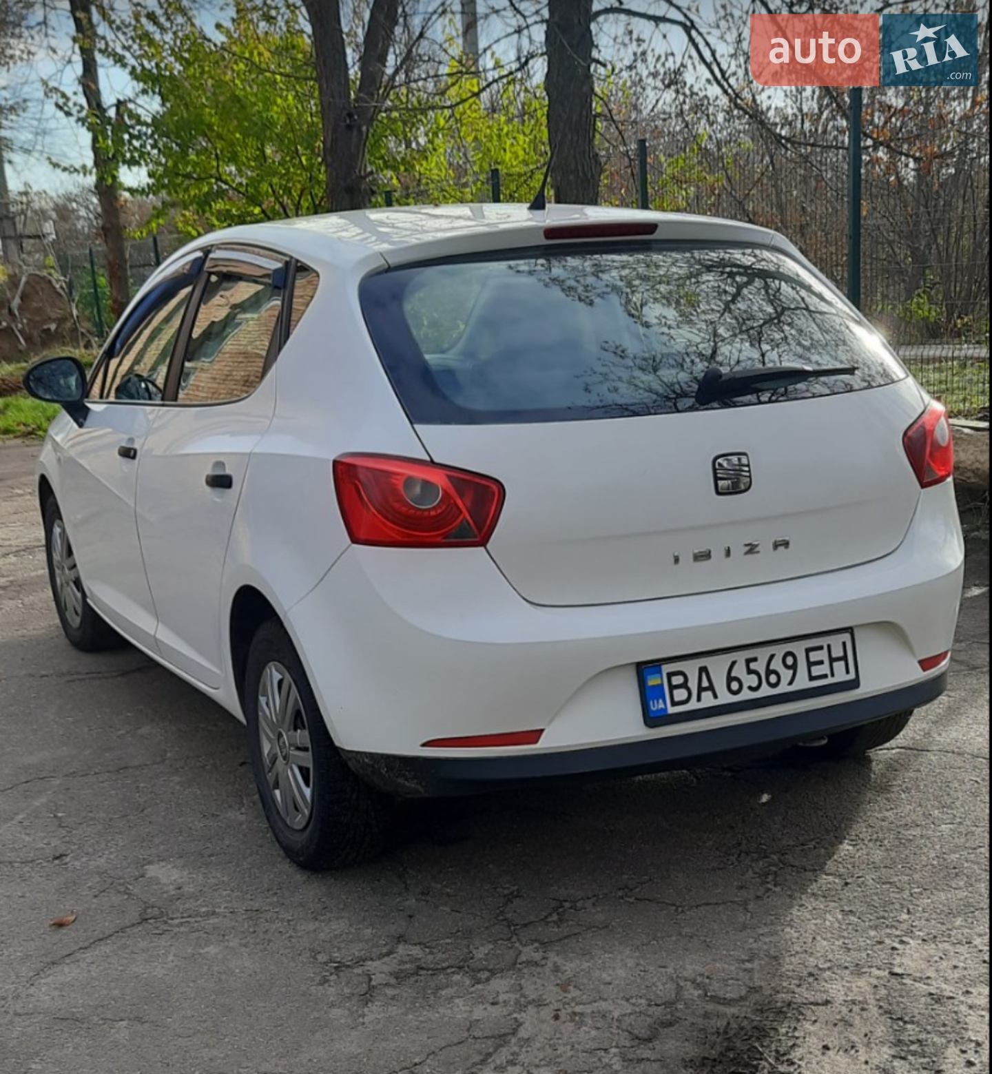 2010 SEAT Ibiza - мініатюра 11