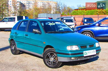 Хэтчбек SEAT Ibiza 1993 в Кропивницком