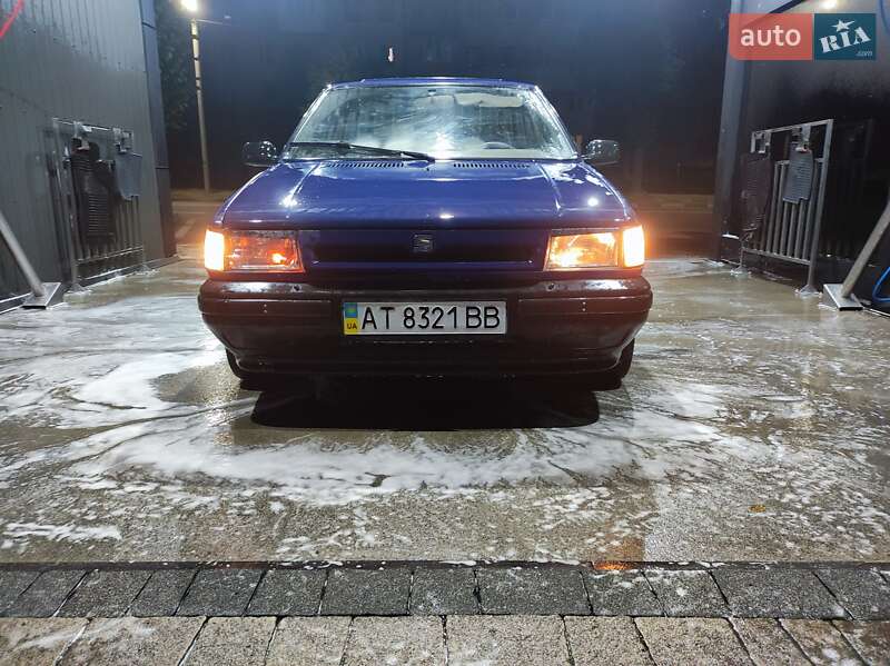 Хэтчбек SEAT Ibiza 1991 в Журавном фото 4 Хэтчбек SEAT Ibiza 1991 в Журавном