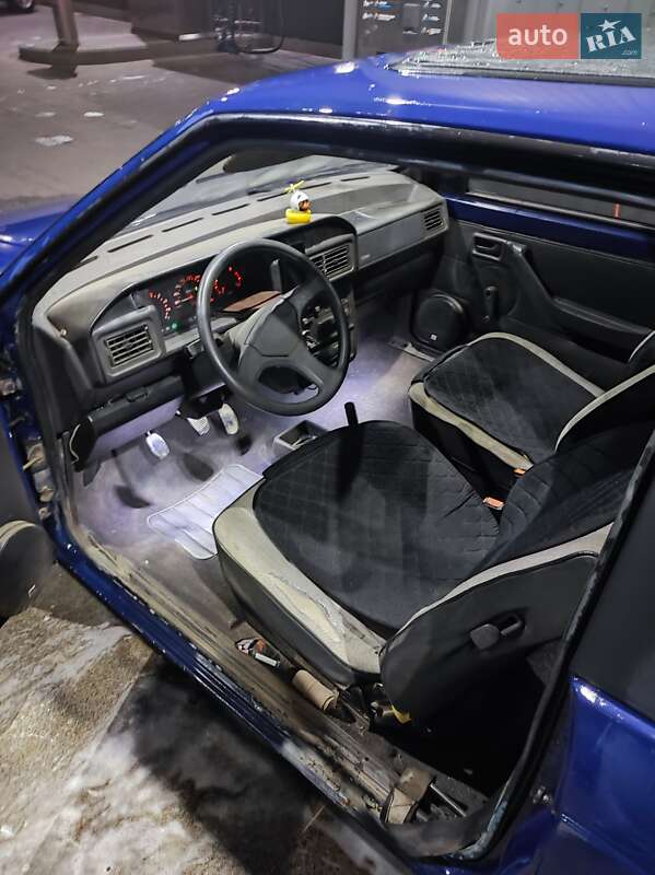 Хэтчбек SEAT Ibiza 1991 в Журавном фото 10 Хэтчбек SEAT Ibiza 1991 в Журавном