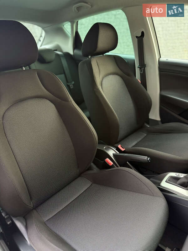 Хэтчбек SEAT Ibiza 2010 в Луцке фото 15 Хэтчбек SEAT Ibiza 2010 в Луцке