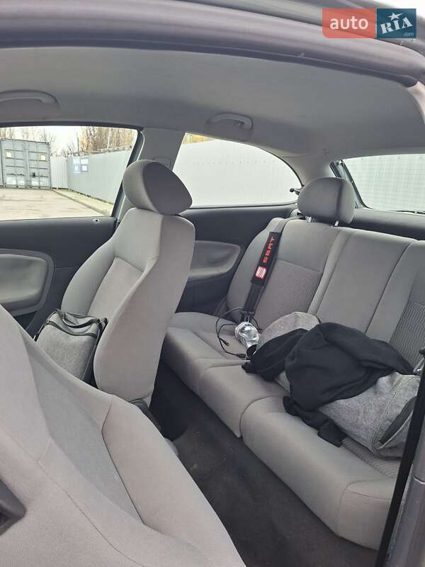 Хэтчбек SEAT Ibiza 2002 в Смеле фото 3 Хэтчбек SEAT Ibiza 2002 в Смеле