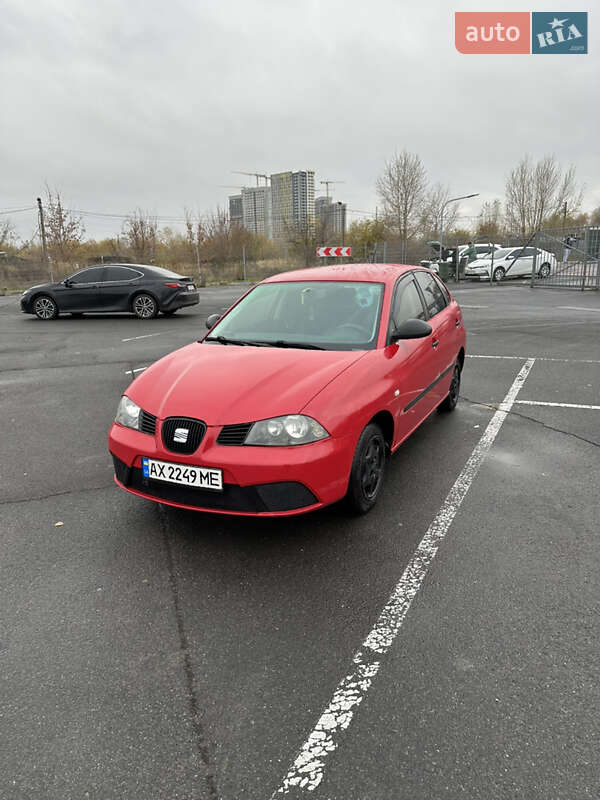 Хэтчбек SEAT Ibiza 2006 в Киеве фото 5 Хэтчбек SEAT Ibiza 2006 в Киеве