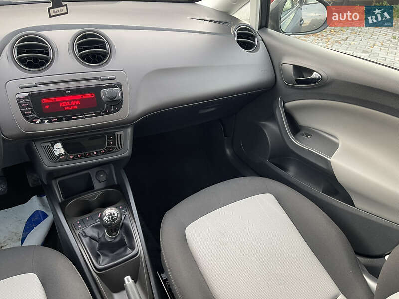 Хэтчбек SEAT Ibiza 2012 в Луцке фото 13 Хэтчбек SEAT Ibiza 2012 в Луцке