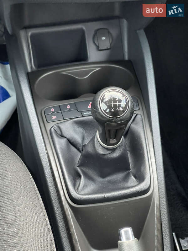 Хэтчбек SEAT Ibiza 2012 в Луцке фото 18 Хэтчбек SEAT Ibiza 2012 в Луцке
