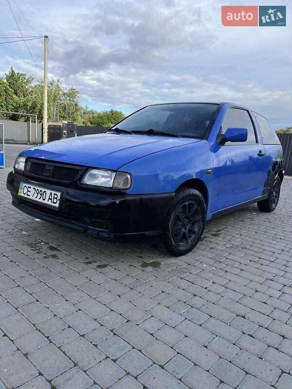 Хетчбек SEAT Ibiza 1996 в Сторожинці