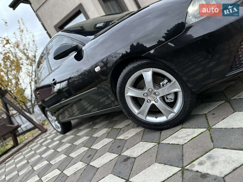 Хетчбек SEAT Ibiza 2008 в Києві