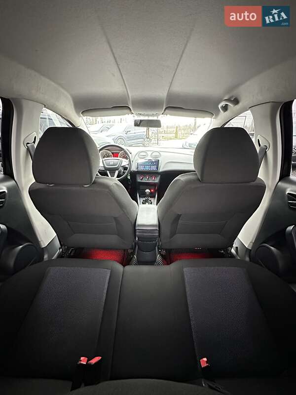 Хэтчбек SEAT Ibiza 2008 в Белогородке
