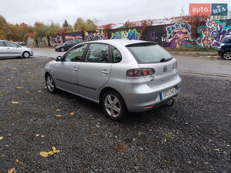 Хетчбек SEAT Ibiza 2007 в Луцьку