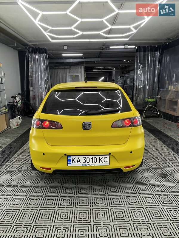 Хэтчбек SEAT Ibiza 2006 в Киеве фото Хэтчбек SEAT Ibiza 2006 в Киеве