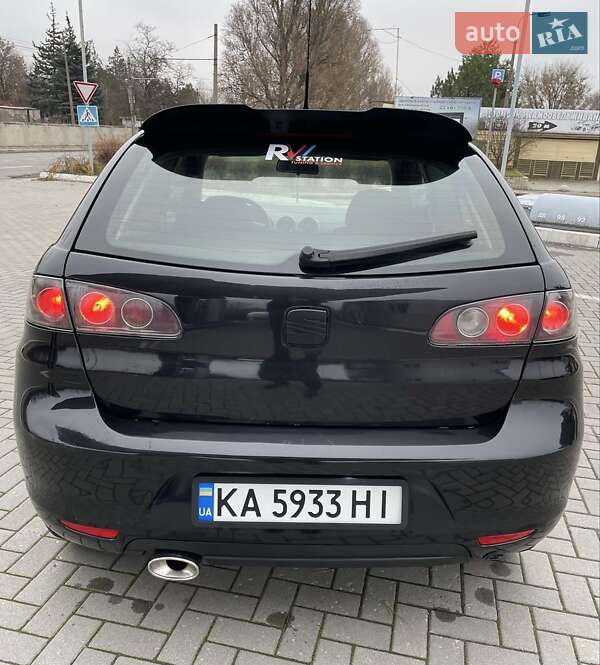 Хэтчбек SEAT Ibiza 2007 в Запорожье