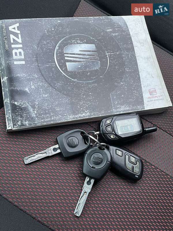 Хэтчбек SEAT Ibiza 2007 в Запорожье