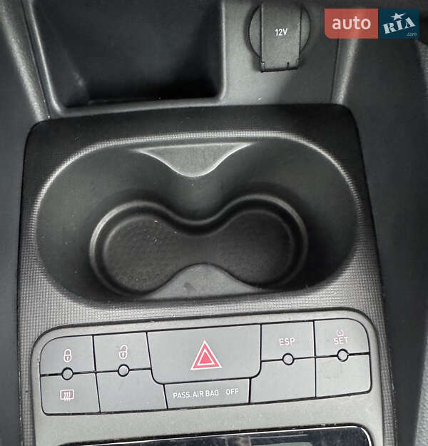 Хэтчбек SEAT Ibiza 2011 в Луцке фото 28 Хэтчбек SEAT Ibiza 2011 в Луцке