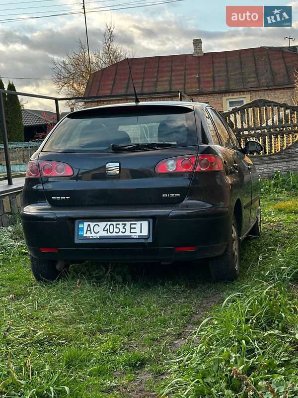 Хэтчбек SEAT Ibiza 2004 в Рожище фото 5 Хэтчбек SEAT Ibiza 2004 в Рожище