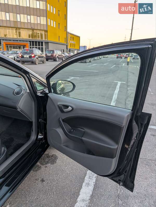 Універсал SEAT Ibiza 2012 в Києві фото 14 Універсал SEAT Ibiza 2012 в Києві