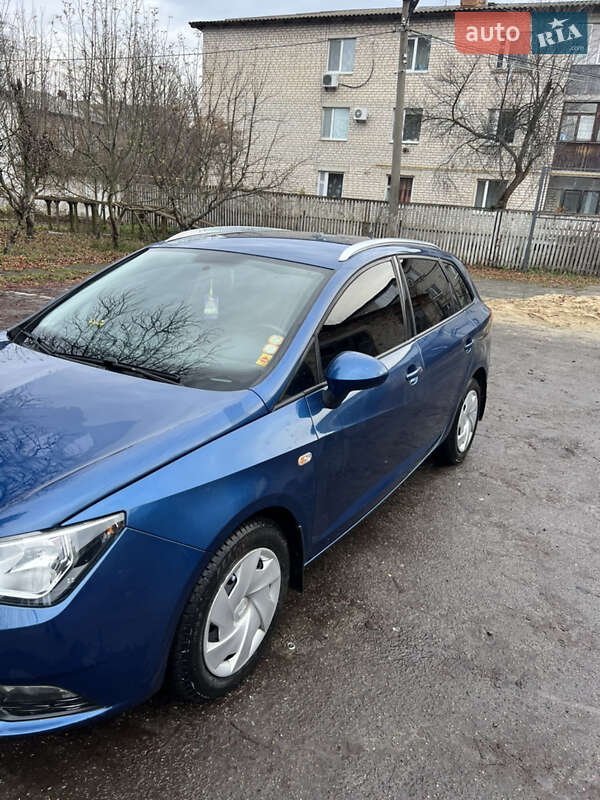 Универсал SEAT Ibiza 2012 в Радомышле