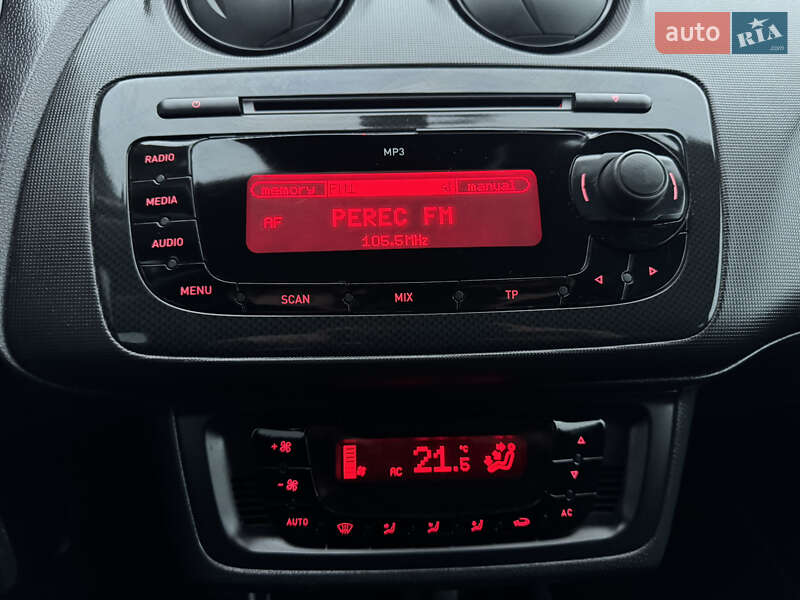 Хэтчбек SEAT Ibiza 2010 в Киеве фото 18 Хэтчбек SEAT Ibiza 2010 в Киеве