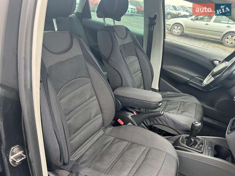 Универсал SEAT Ibiza 2011 в Львове фото 32 Универсал SEAT Ibiza 2011 в Львове