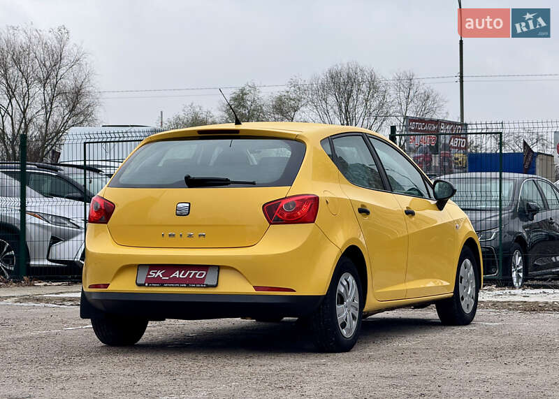 Хетчбек SEAT Ibiza 2011 в Києві