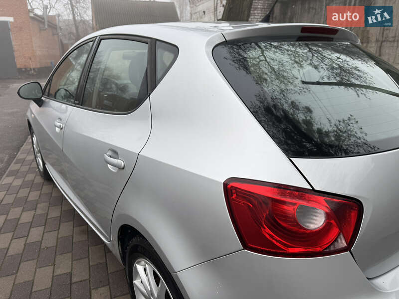 Хетчбек SEAT Ibiza 2015 в Лубнах фото 15 Хетчбек SEAT Ibiza 2015 в Лубнах