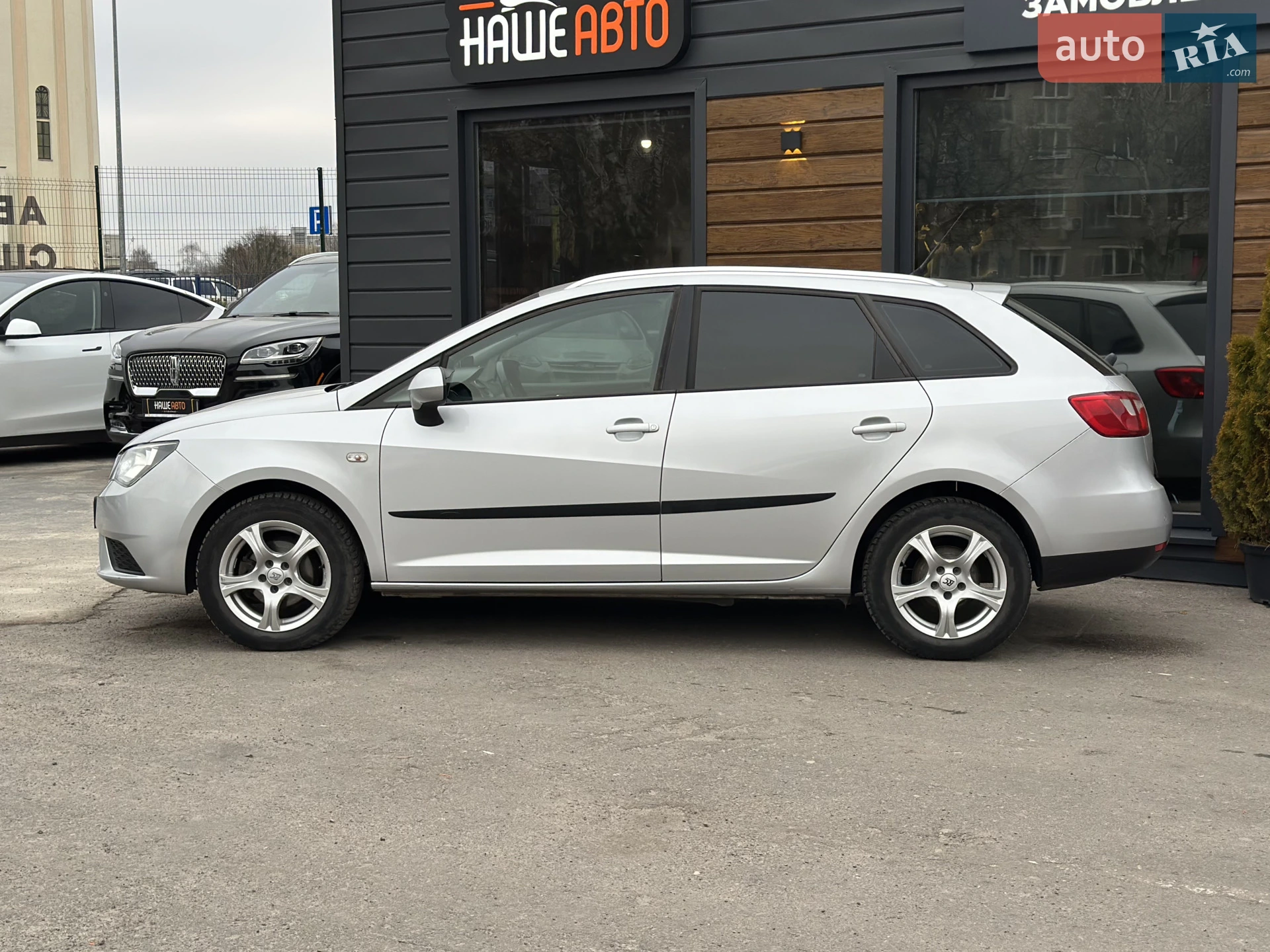 2013 SEAT Ibiza - мініатюра 12