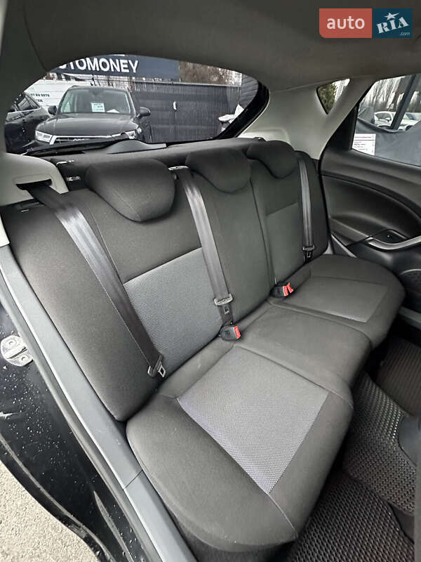 Хэтчбек SEAT Ibiza 2008 в Белогородке фото 24 Хэтчбек SEAT Ibiza 2008 в Белогородке