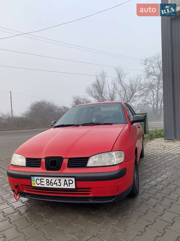 Хэтчбек SEAT Ibiza 1999 в Черновцах