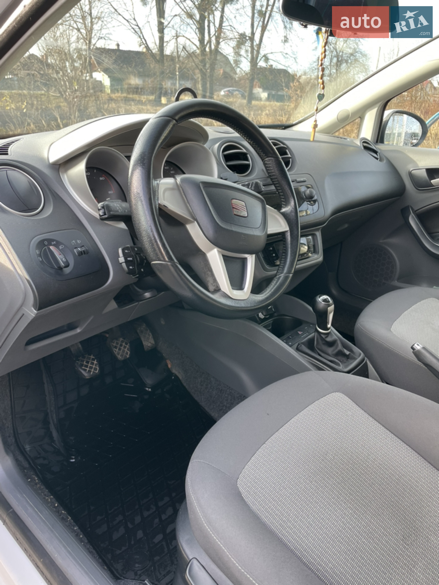 2011 SEAT Ibiza - мініатюра 13